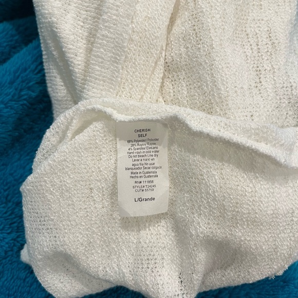 Off the shoulder knit top by Cherish - Picture 5 of 6